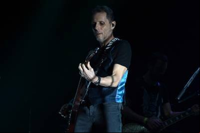 Guitarrista dos Titãs, Tony Bellotto ará por cirurgia de câncer 