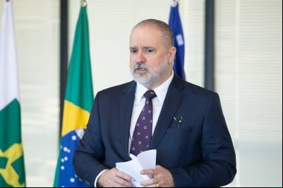 Procuradores receberam mais de R$ 400 mil em dezembro
